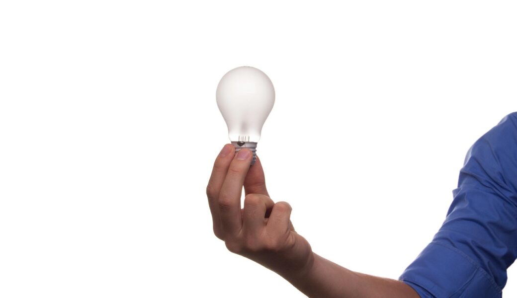 lamp-432247_1280