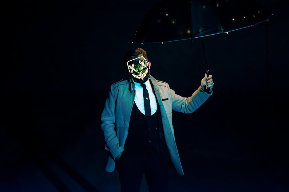 Een vrouw die een LED gezichtsmasker draagt voor rood licht therapie om huidveroudering tegen te gaan.